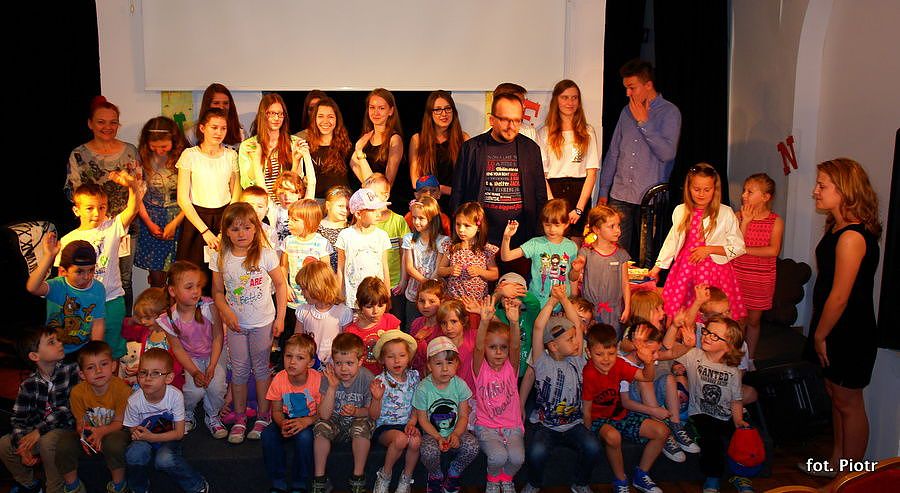 Świat to bajka, czyli czytanie bajek w radomskiej „Łaźni”