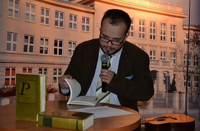 Adrian Szary zaprasza na warsztaty literackie w Centrum Młodzieży ARKA - dziś, godz. 17.00